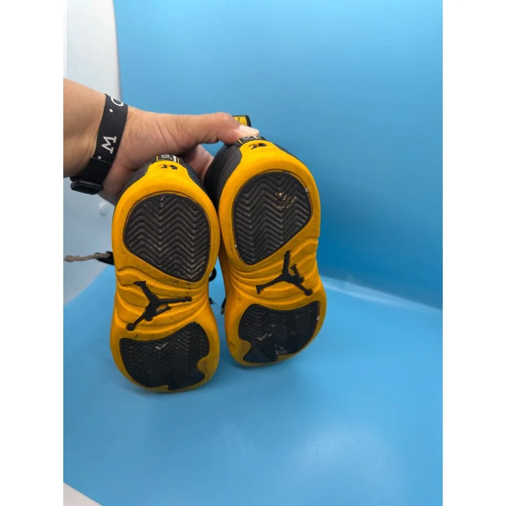 Jordan 12 Retro University Gold Black Toddler Sneakers 850000-070 Size 8C